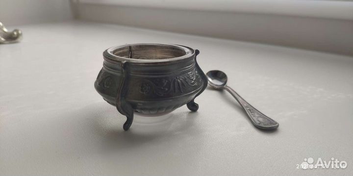 Винтажная мельхиоровая солонка, горчичница