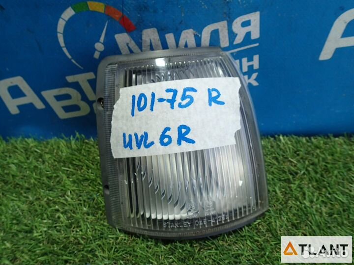 Габарит правый mazda proceed