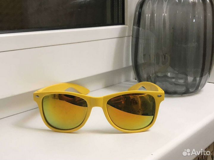 Солнцезащитные очки