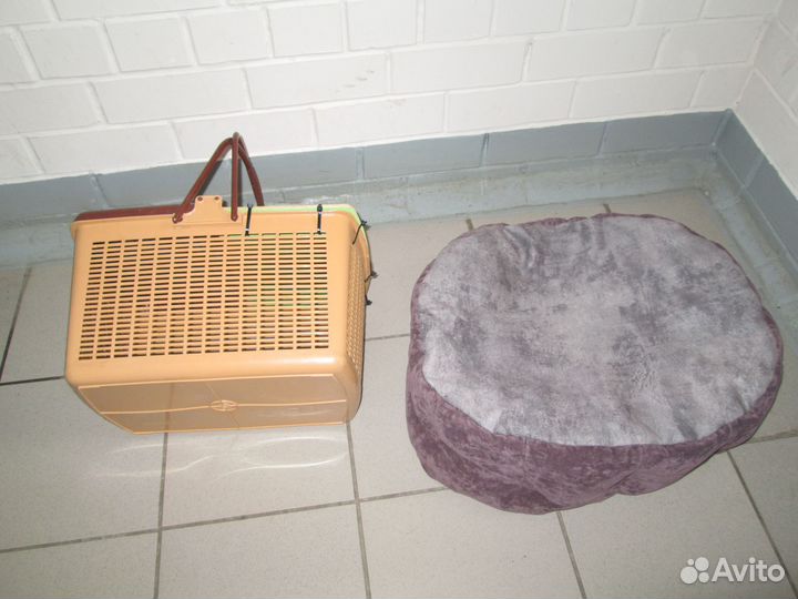 Переноска,лежанка,поводок рулетка Flexi 8м,MAX50кг