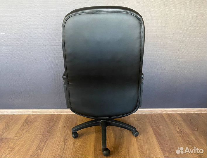 Кресло для офиса с доставкой до двери