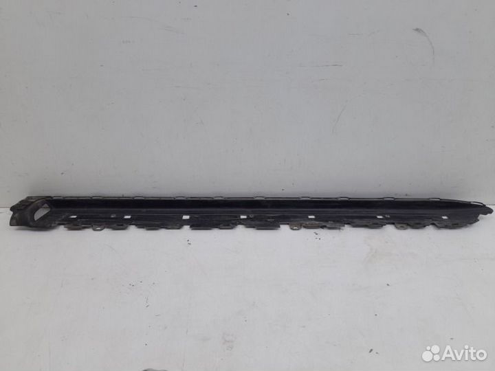 Накладка порога внутренняя правая Toyota Land