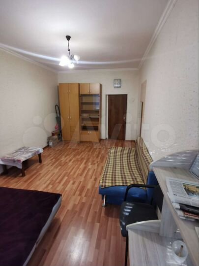 2-к. квартира, 56 м², 1/5 эт.