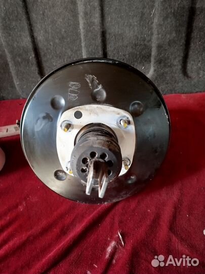 Вакуум Mitsubishi colt 1.3