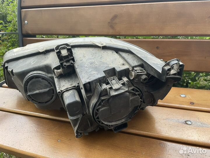 Фары BMW X5 e70 дорестайлинг