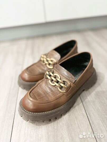Лоферы женские натуральная кожа
