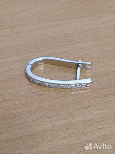 Золотые серьги с бриллиантами