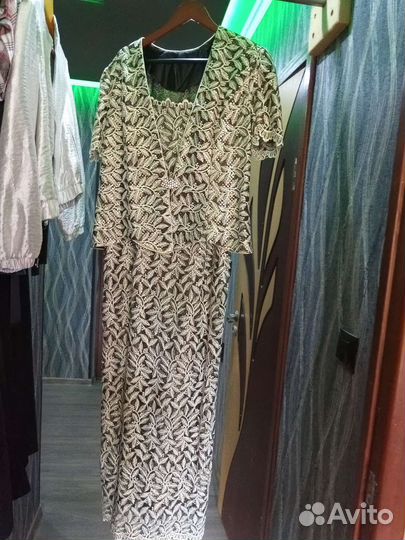 Вечернее платье