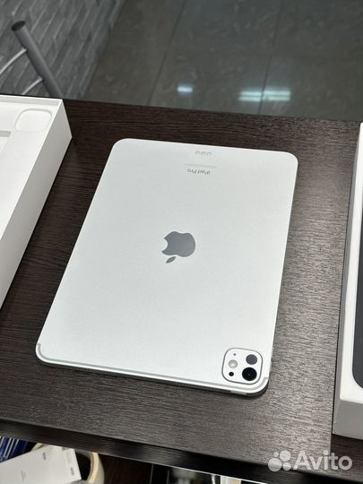 Новый iPad Pro 11 M4 256gb WiFi Серебристый