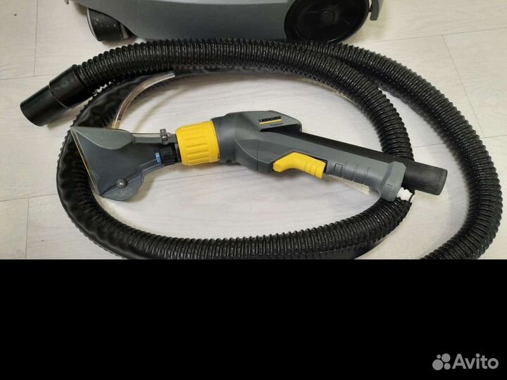 Аренда моющего пылесоса karcher