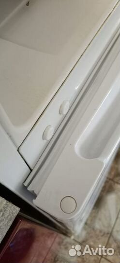 Замена резинки (уплотнителя)на холодильнике