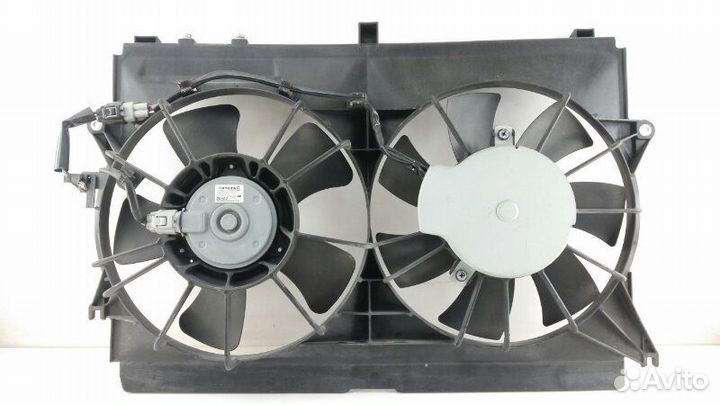 Диффузор радиатора Toyota Avensis AZT250 2004