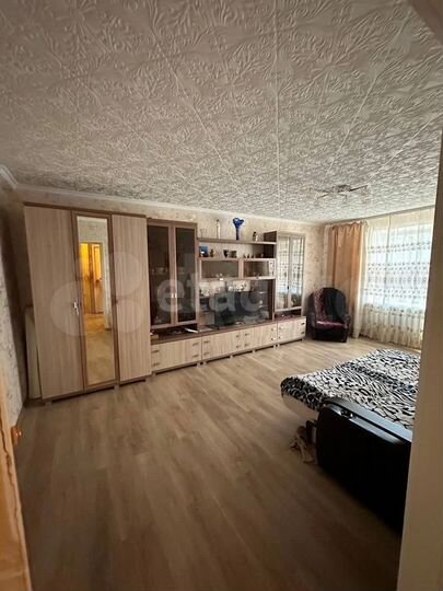 3-к. квартира, 70,2 м², 1/3 эт.