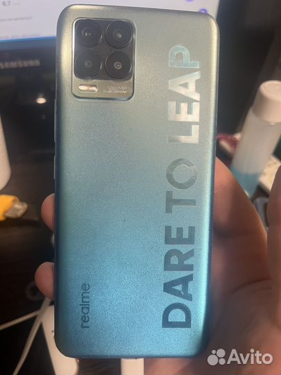 realme 8 Pro, 8/128 ГБ