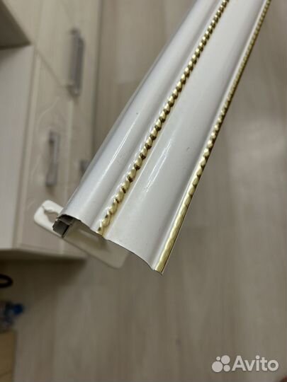 Карнизы для штор настенный