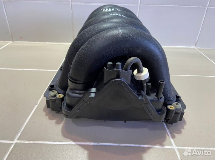 Впускной коллектор Porsche Cayenne 1