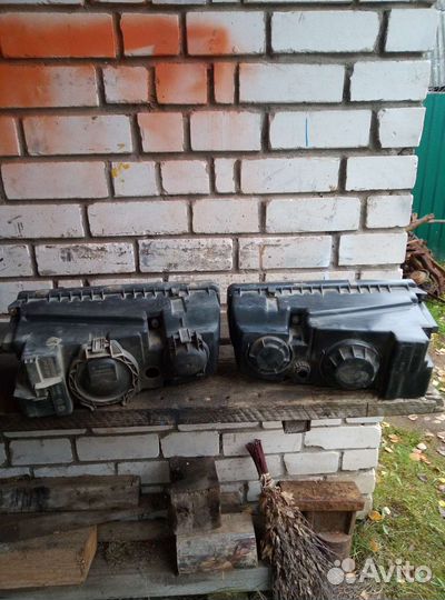 Фары на мерседес актрос