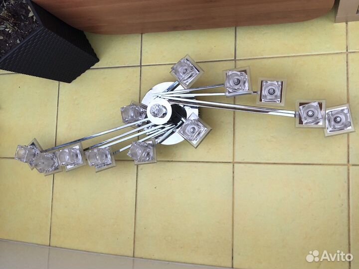 Люстра на запчасти. Самовывоз