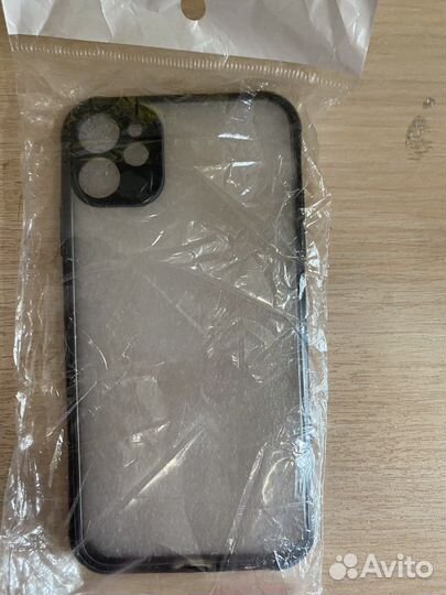 Чехол на iPhone 11