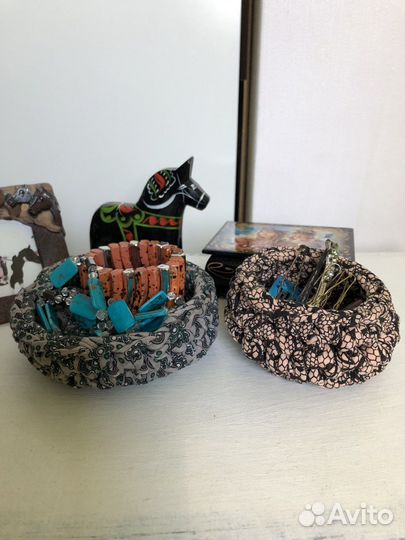 Вязанные корзинки для яиц