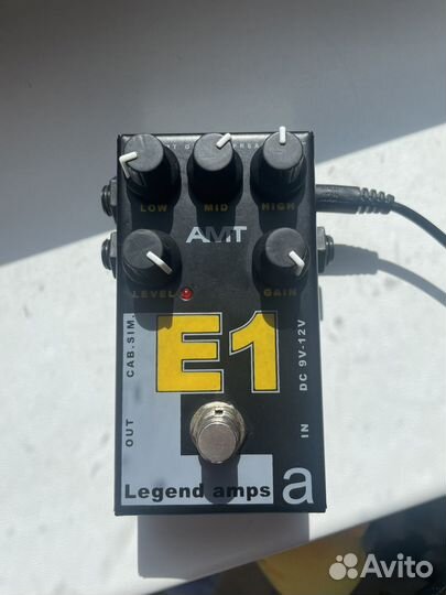 Гитарная педаль AMT E1