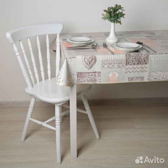 Скатерть на нетканой основе многоразовая с бейкой