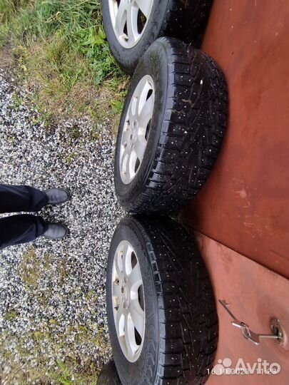 Nokian Tyres Hakkapeliitta 7 SUV 235/65 R17