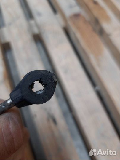 Трос кулисы кпп Ford Mondeo 3 рест. 2005 1307953