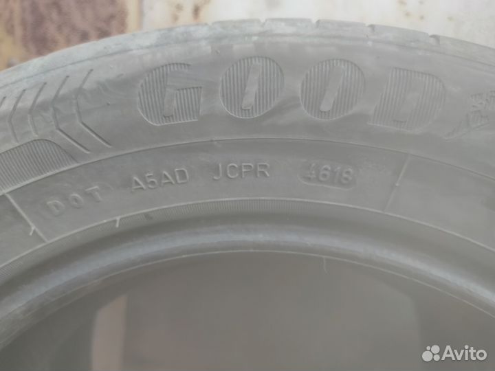 Goodyear EfficientGrip 185/65 R15