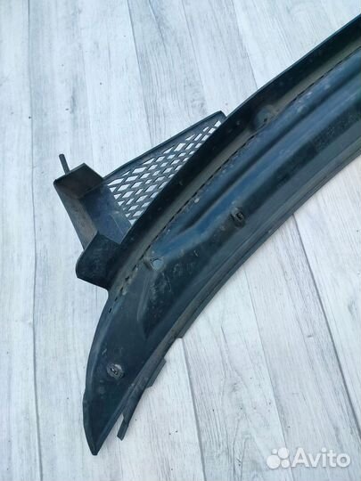 Жабо Lifan Breez (520) 2008