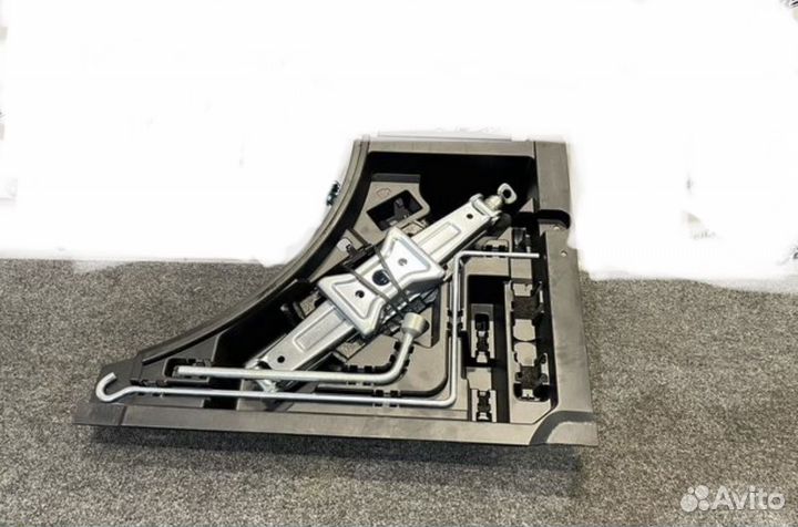 Набор инструментов Lexus RX450H GYL25 2020