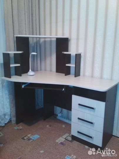 Угловой стол компьютерный венге