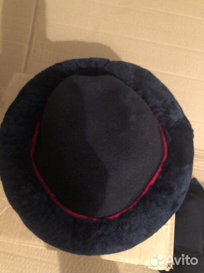 Женская зимняя шапка полиции