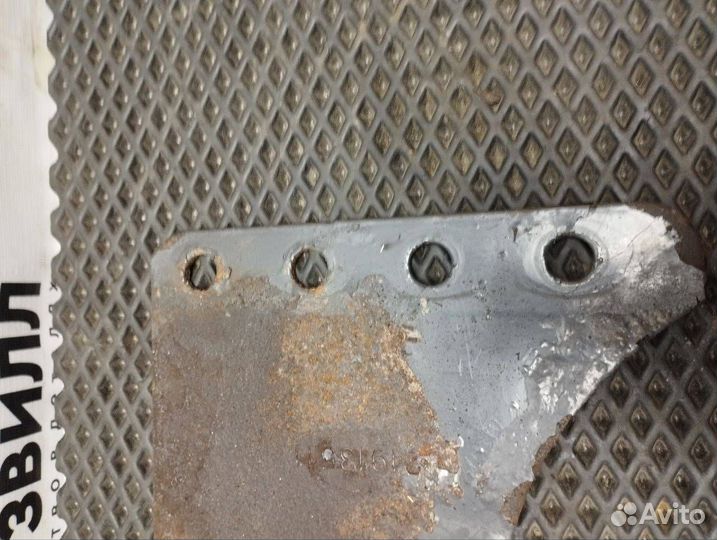 Кронштейн (крепление) Volvo FH4 21913511