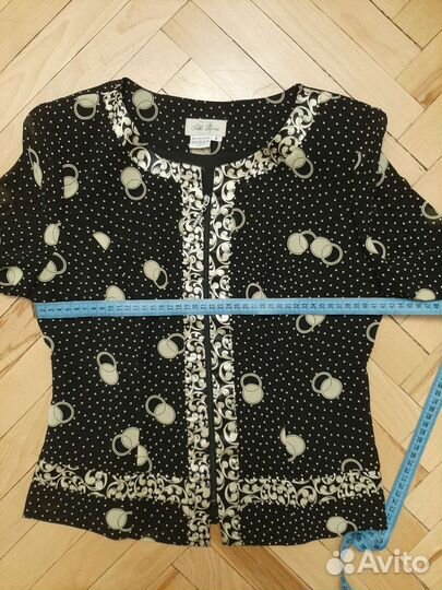 Костюм женский Италия 44