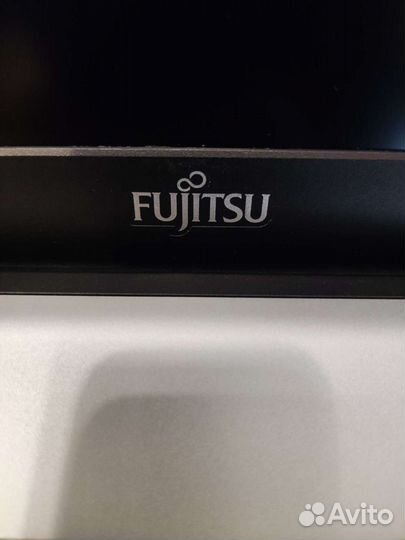 Ноутбук Fujitsu S936