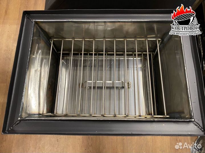 Коптильня с гидрозатвором