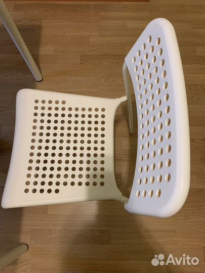 Стол для мастера маникюра. IKEA