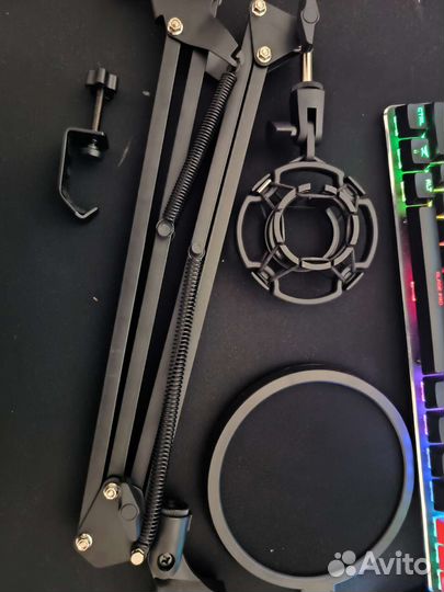 Кронштейн для микрофона