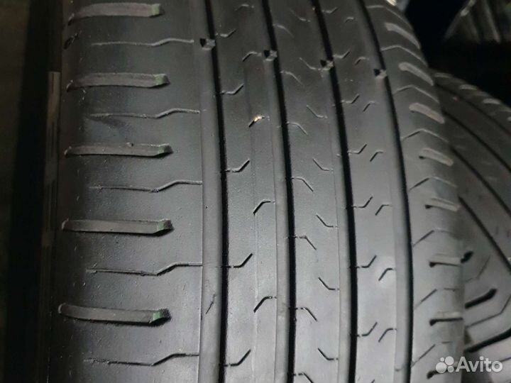 Continental ContiEcoContact 5 215/55 R17 94V