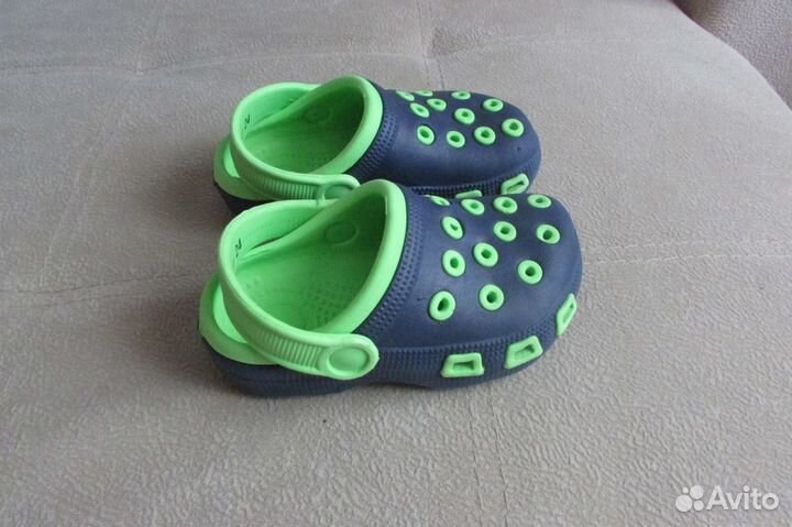 Пляжнык тапки (сабо) 24 и плавки для малыша