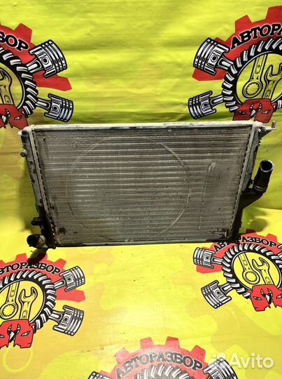Радиатор охлаждения Nissan Almera G15