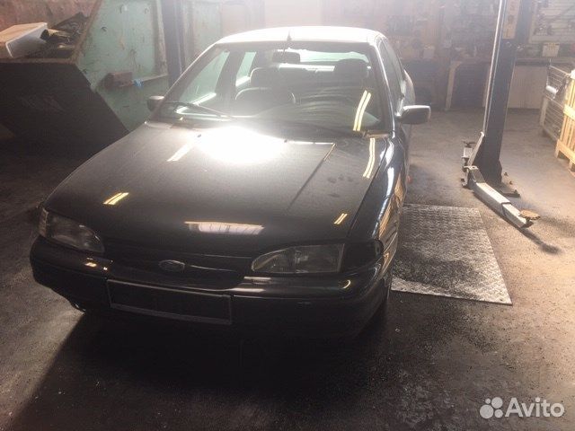 Разбор на запчасти Ford Mondeo 1