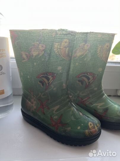 Резиновые сапоги