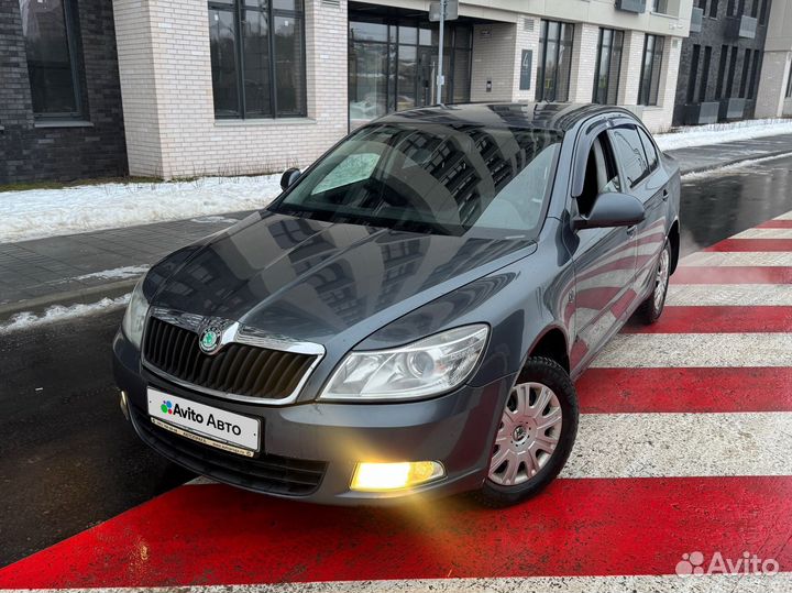 Skoda Octavia 1.6 AT, 2009, 297 898 км