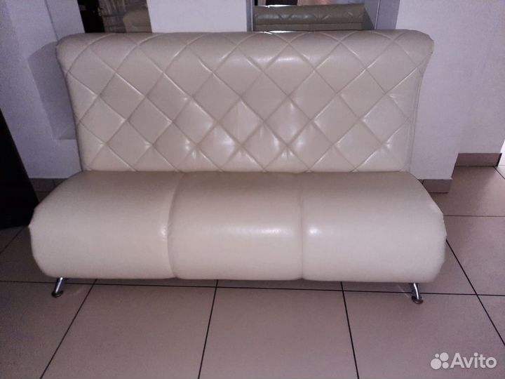 Посуда, мебель, декор в аренду