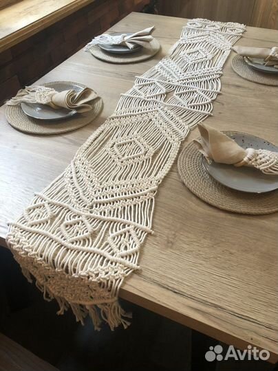 Дорожеа раннер на стол