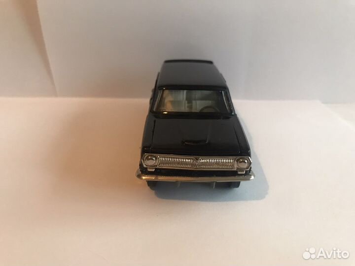 Модель Волга Газ 2402 Тантал. Редкий черный цвет