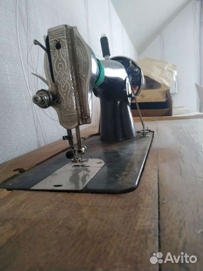 Швейная машинка
