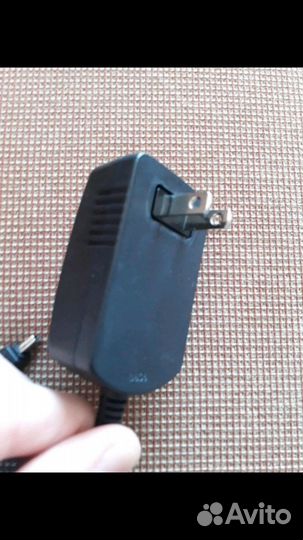 Зарядка для e-book,либо навигатора